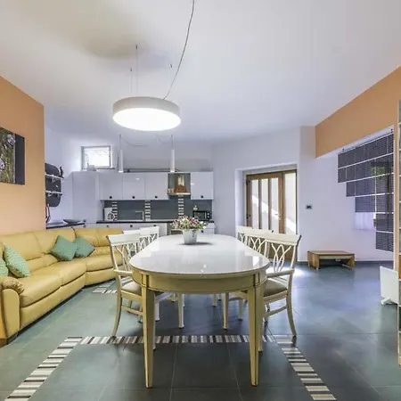 Apartment Rosa *