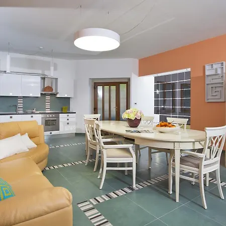 Villa Rosa Labin (Istria)