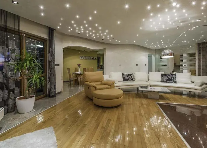 Rosa * Labin (Istria)