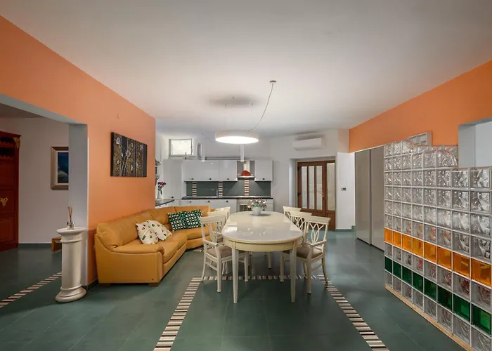 Villa Rosa