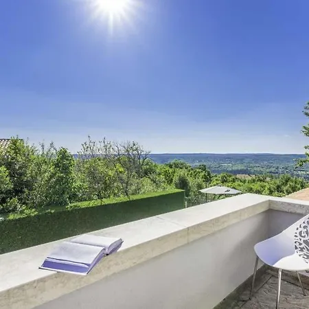 Villa Rosa