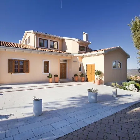 Villa Rosa