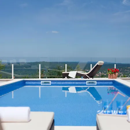 Villa Luxury Pool Rosa Magica - Happy *